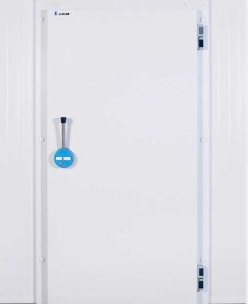 Coldroom hinged door 2