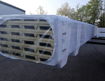 Jetzt auf Lager: 30 mm ECO Dachpaneele in 1. Wahl Qualität