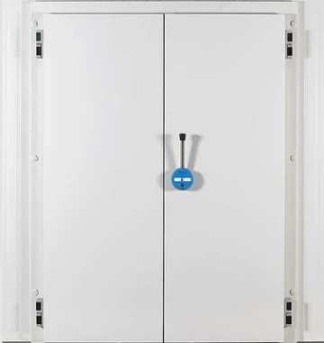 Hinged door for coldroom Hinged door for coldroom