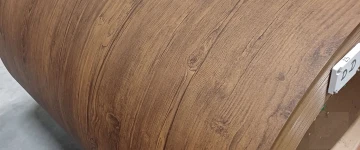 Sandwichpaneler för väggar – 40 mm, träutseende